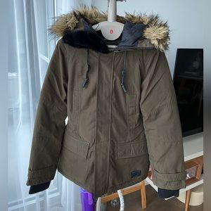 Aritzia TNA Golden Winter Jacket